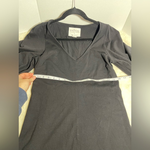 Anthropologie Black Velvet V-Neck Blouse - Picture 6 of 6